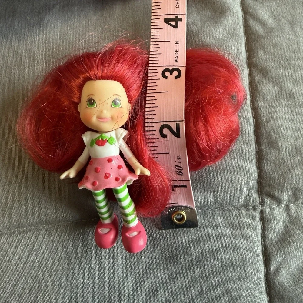 2008 Strawberry Shortcake 3" Doll Kidcore Retro Plastic Dress Fun Collectible - Picture 11 of 11